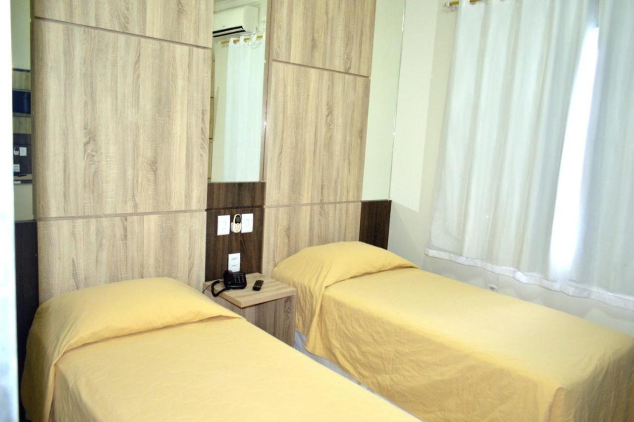 Santa Mônica Palace Hotel Corumbá Extérieur photo